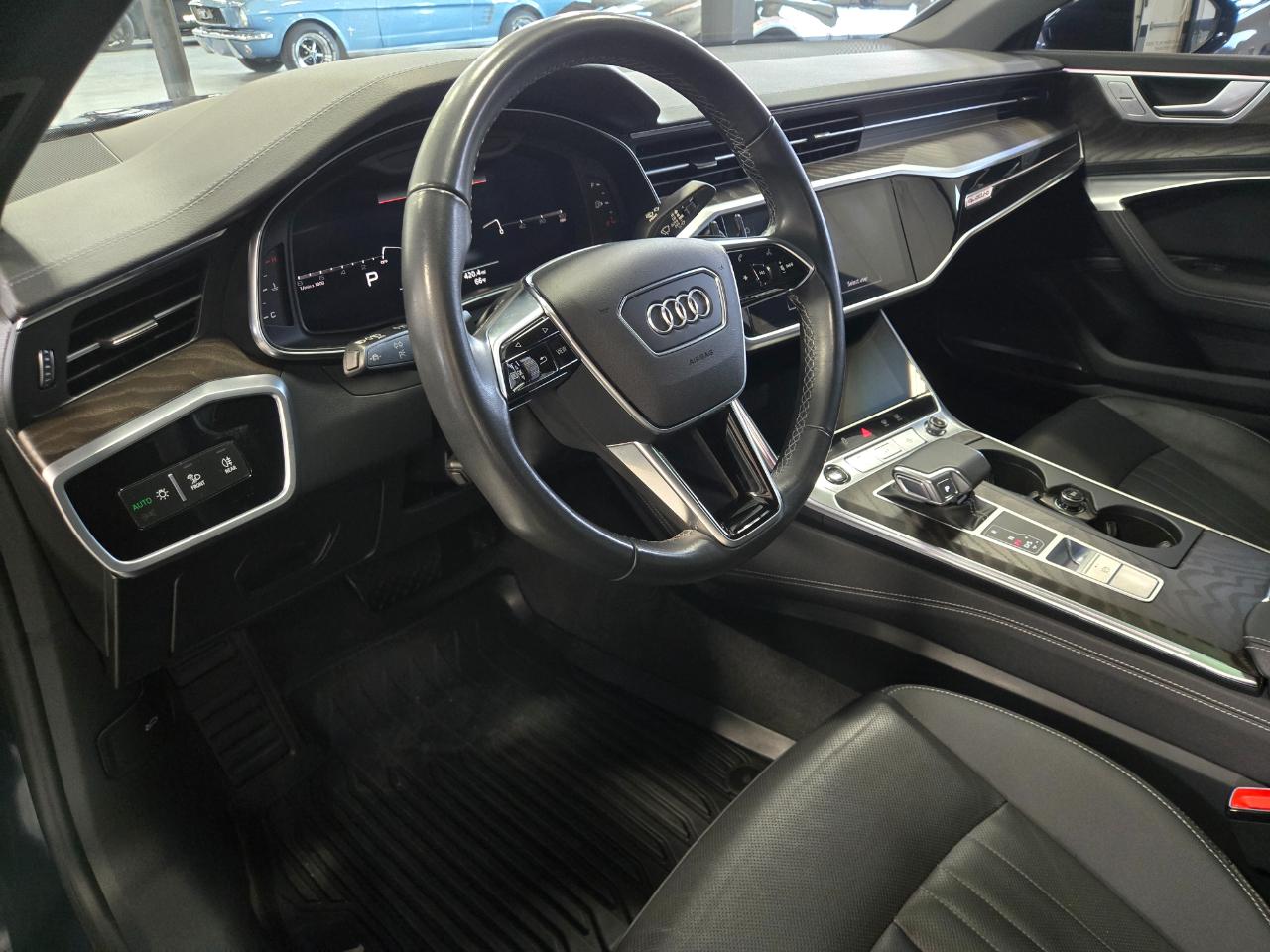 Audi A7  2023