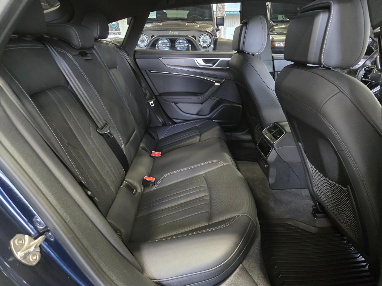 Audi A7  2023
