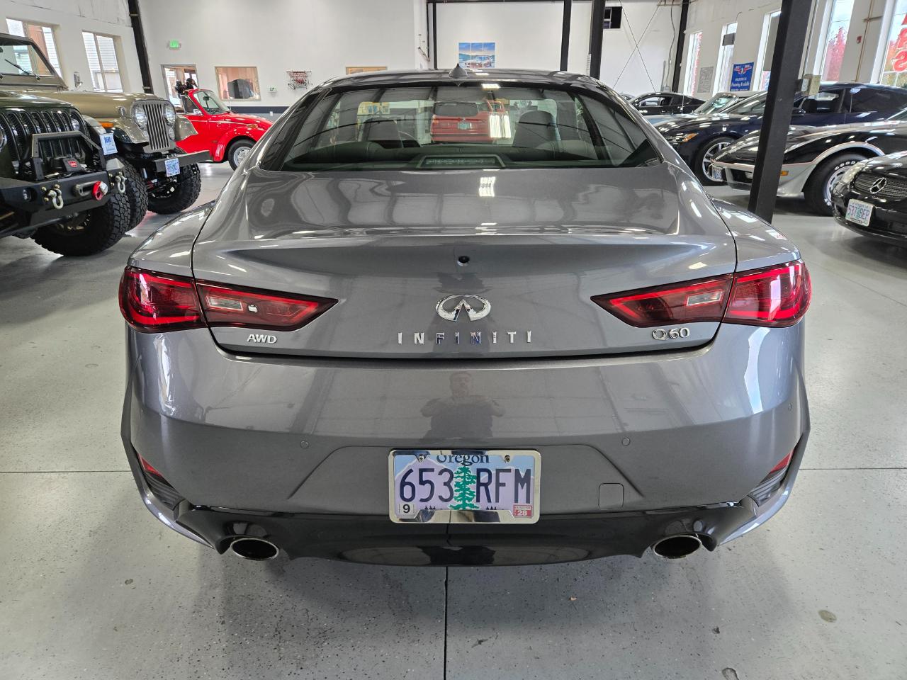 Infiniti Q60 3.0t LUXE AWD 2021