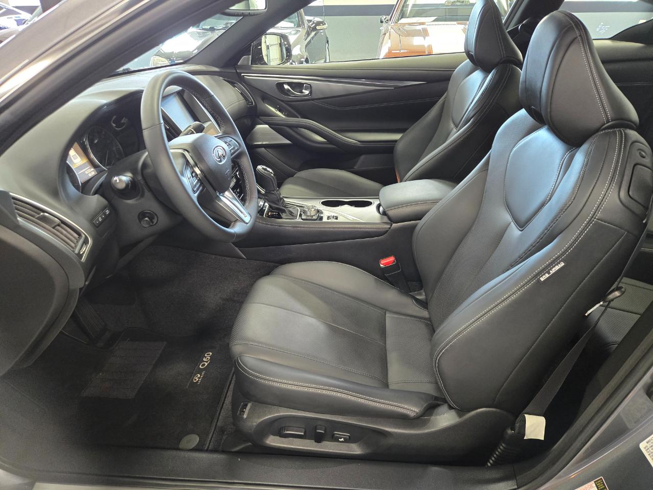 Infiniti Q60 3.0t LUXE AWD 2021