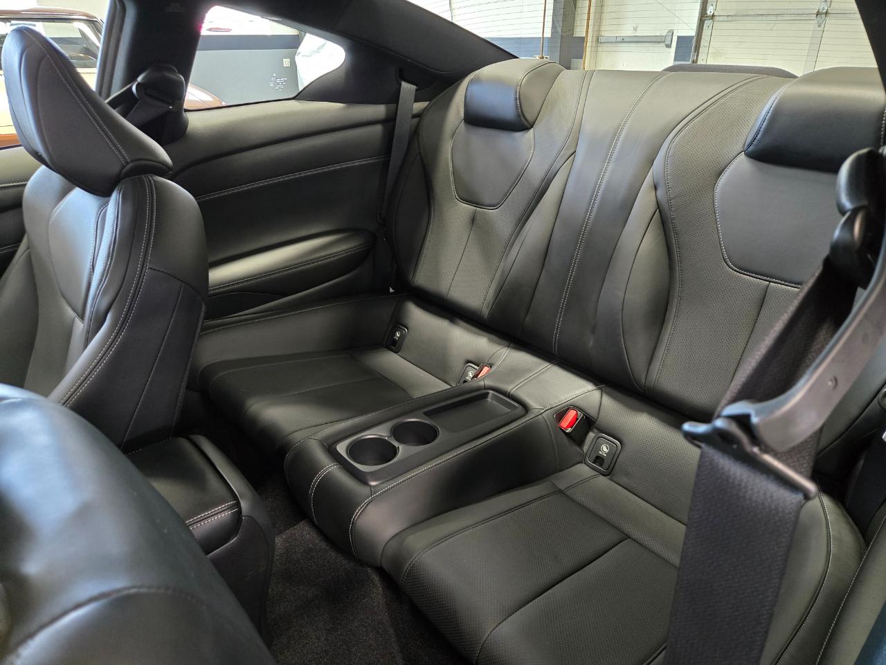 Infiniti Q60 3.0t LUXE AWD 2021