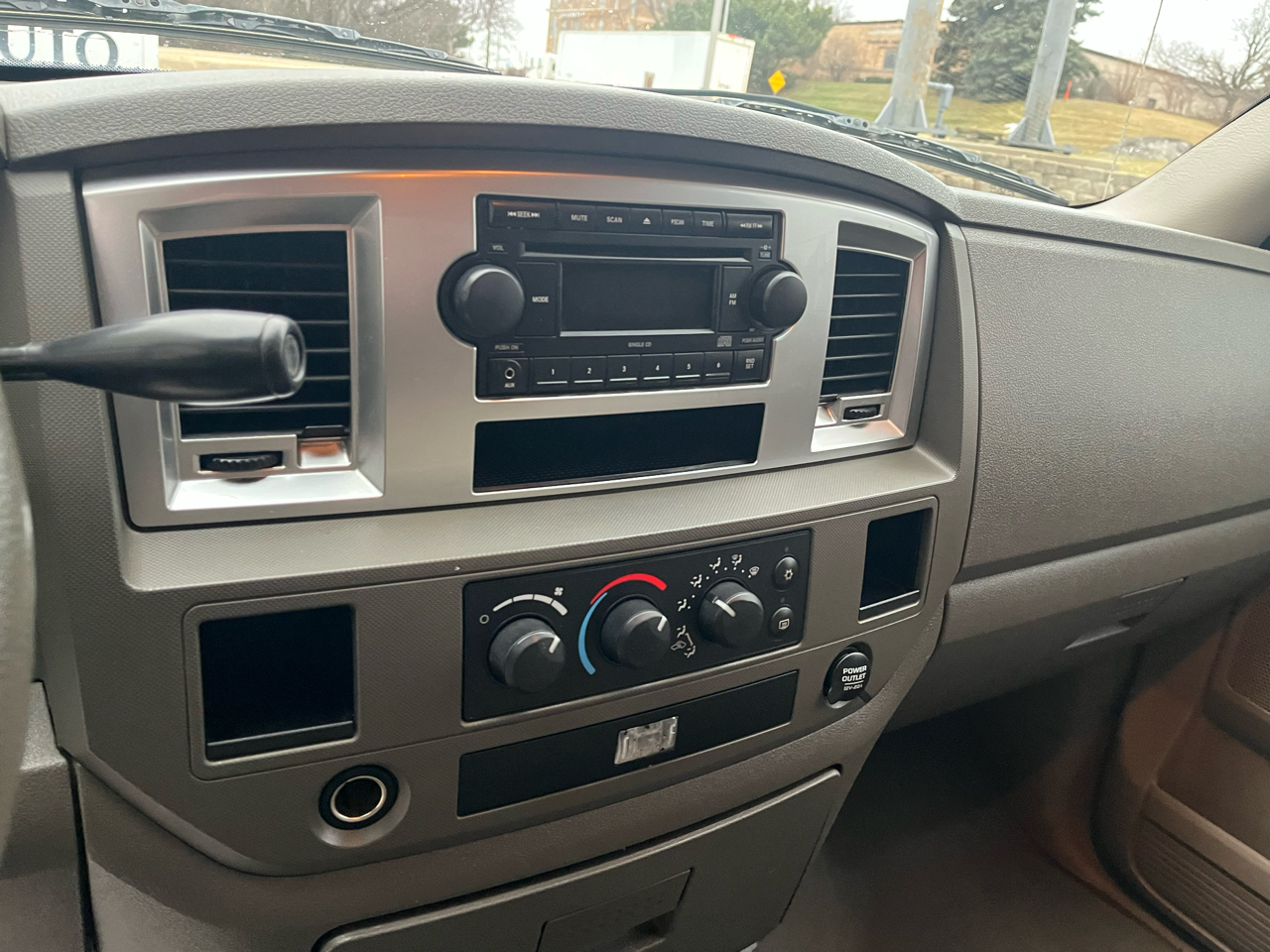 Dodge Ram 1500 ST Quad Cab 2WD 2008