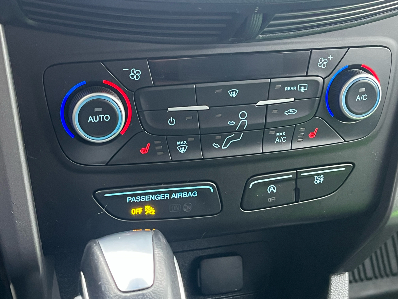 Ford Escape SEL 4WD 2018