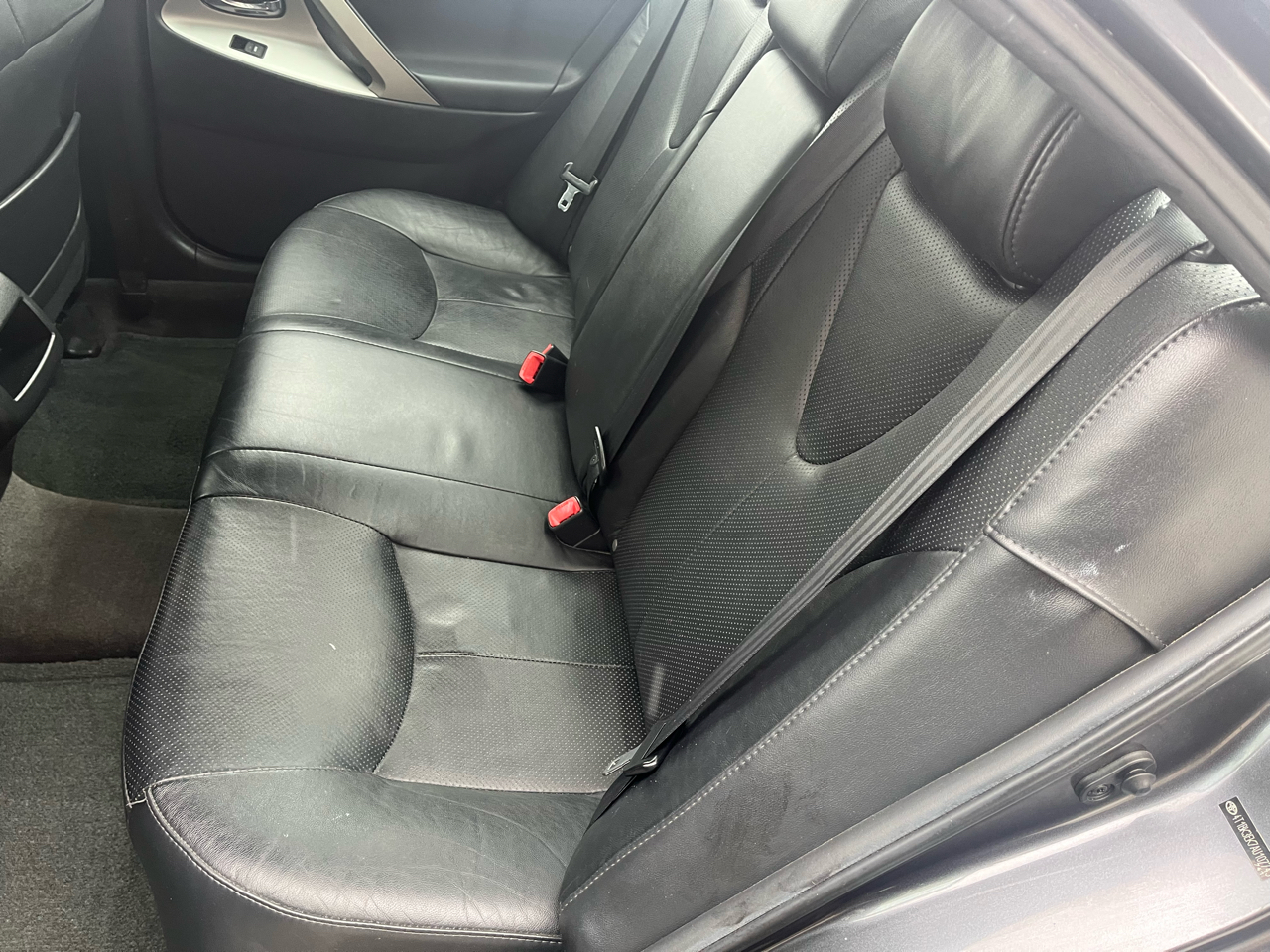 Toyota Camry SE V6 6-Spd AT 2010