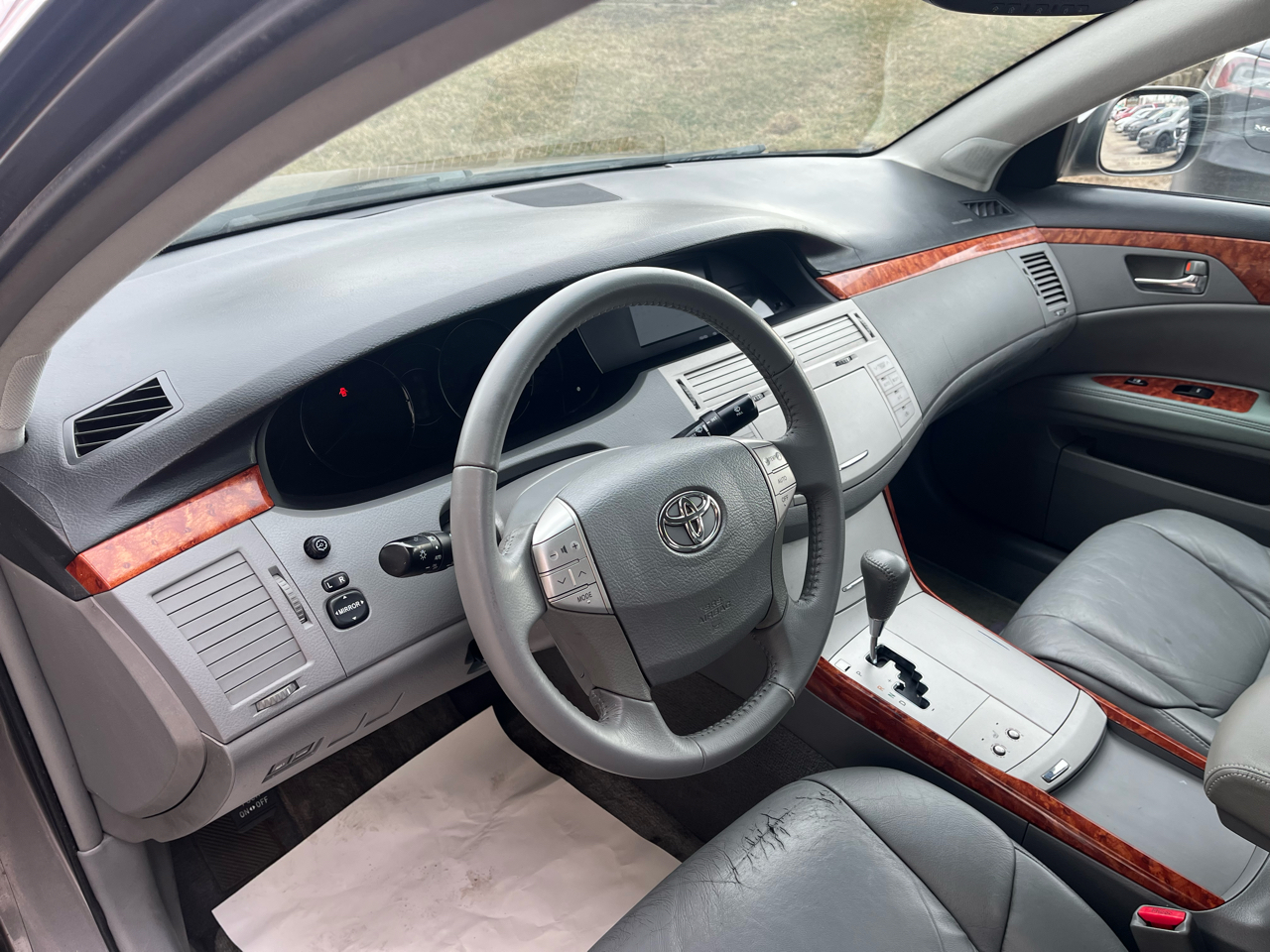 Toyota Avalon XL 2007