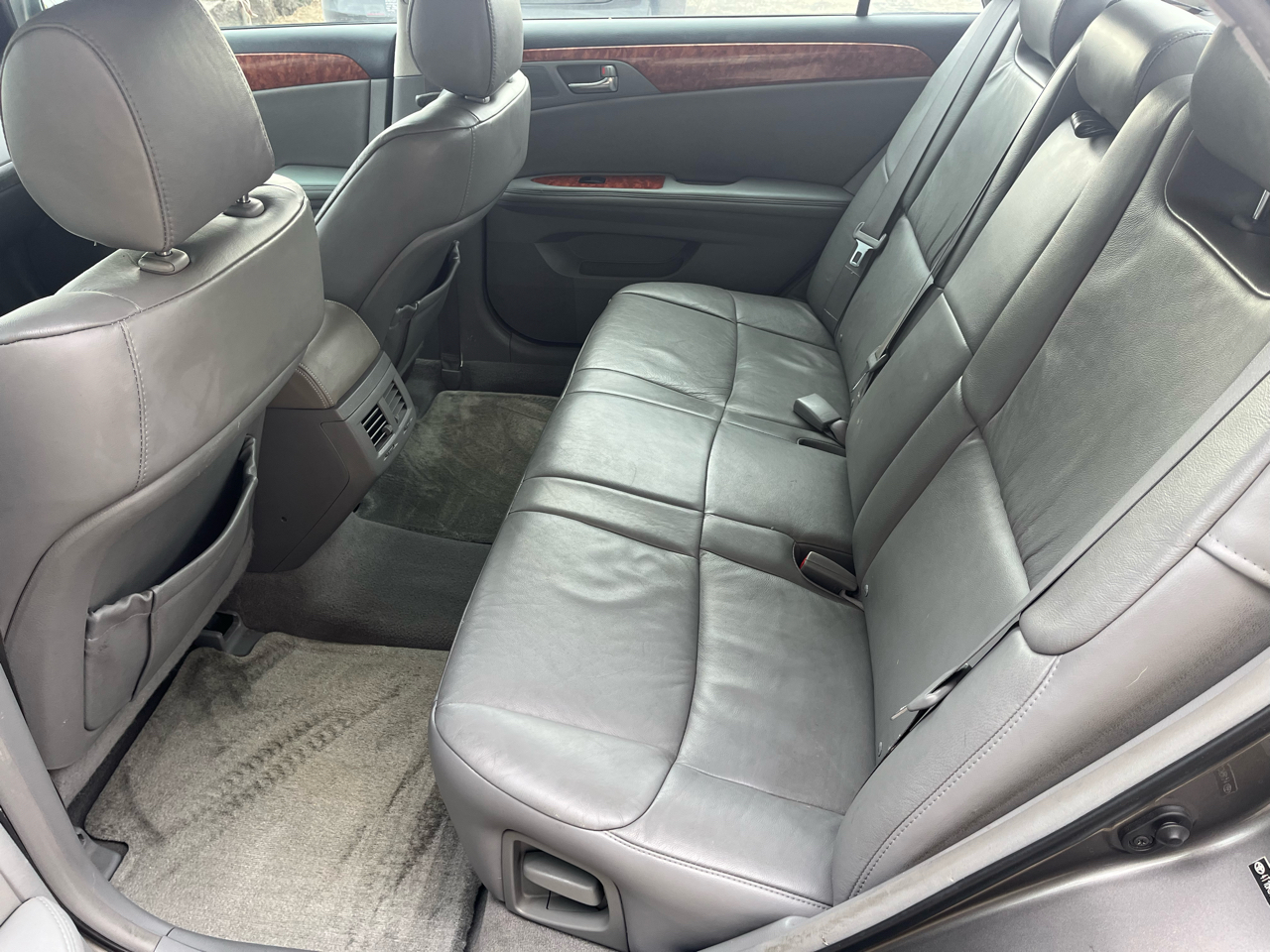 Toyota Avalon XL 2007