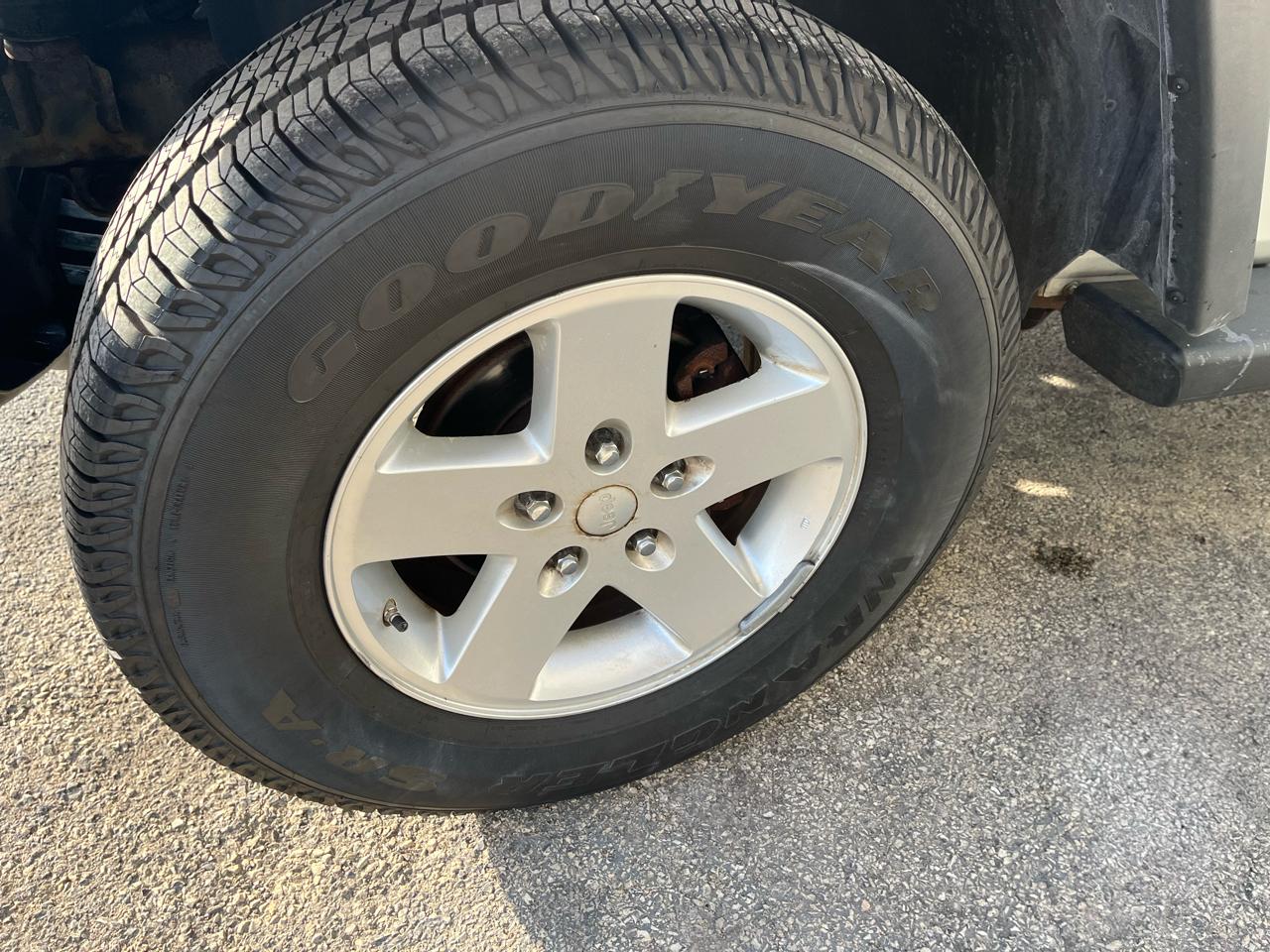 Jeep Wrangler Sport 4WD 2010