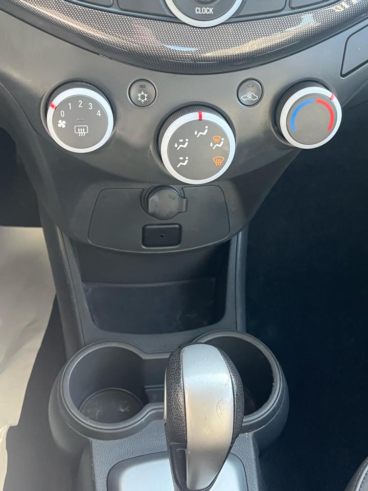 Chevrolet Spark LS Auto 2014