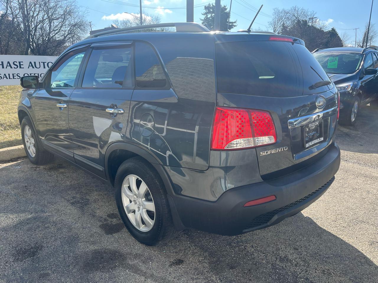 Kia Sorento LX 2WD 2011