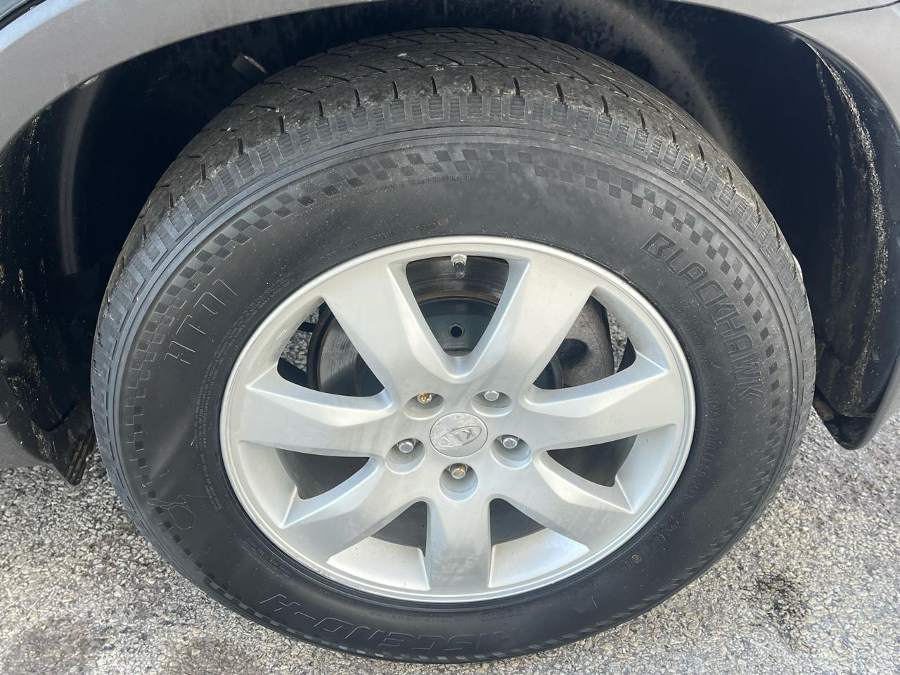 Kia Sorento LX 2WD 2011