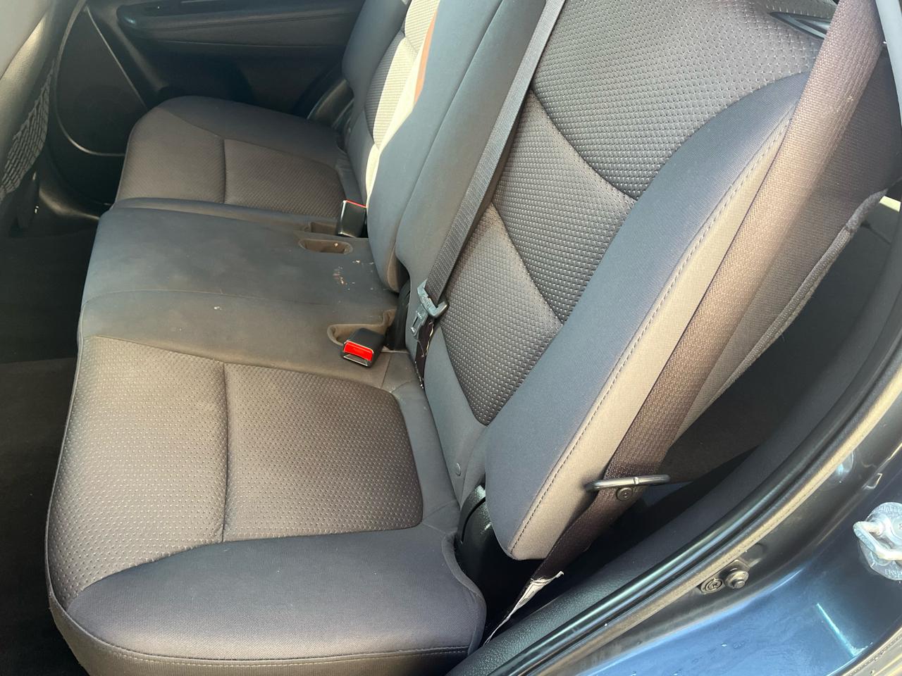 Kia Sorento LX 2WD 2011