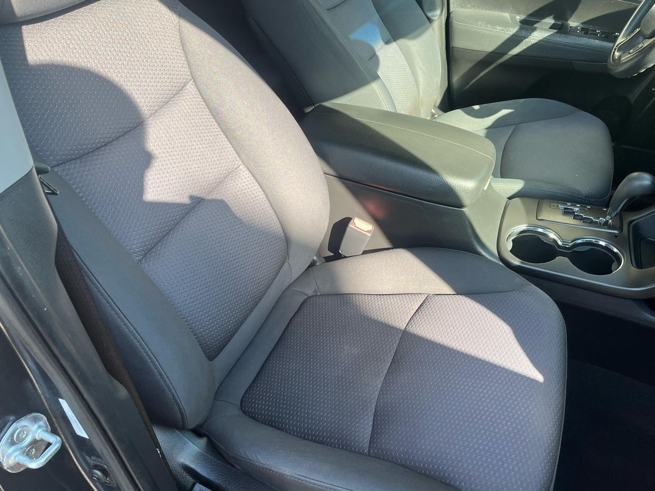 Kia Sorento LX 2WD 2011