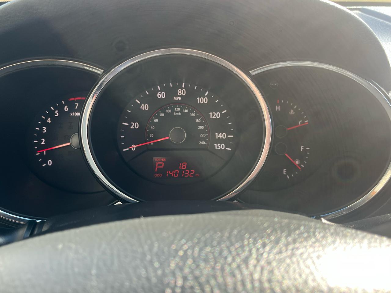 Kia Sorento LX 2WD 2011