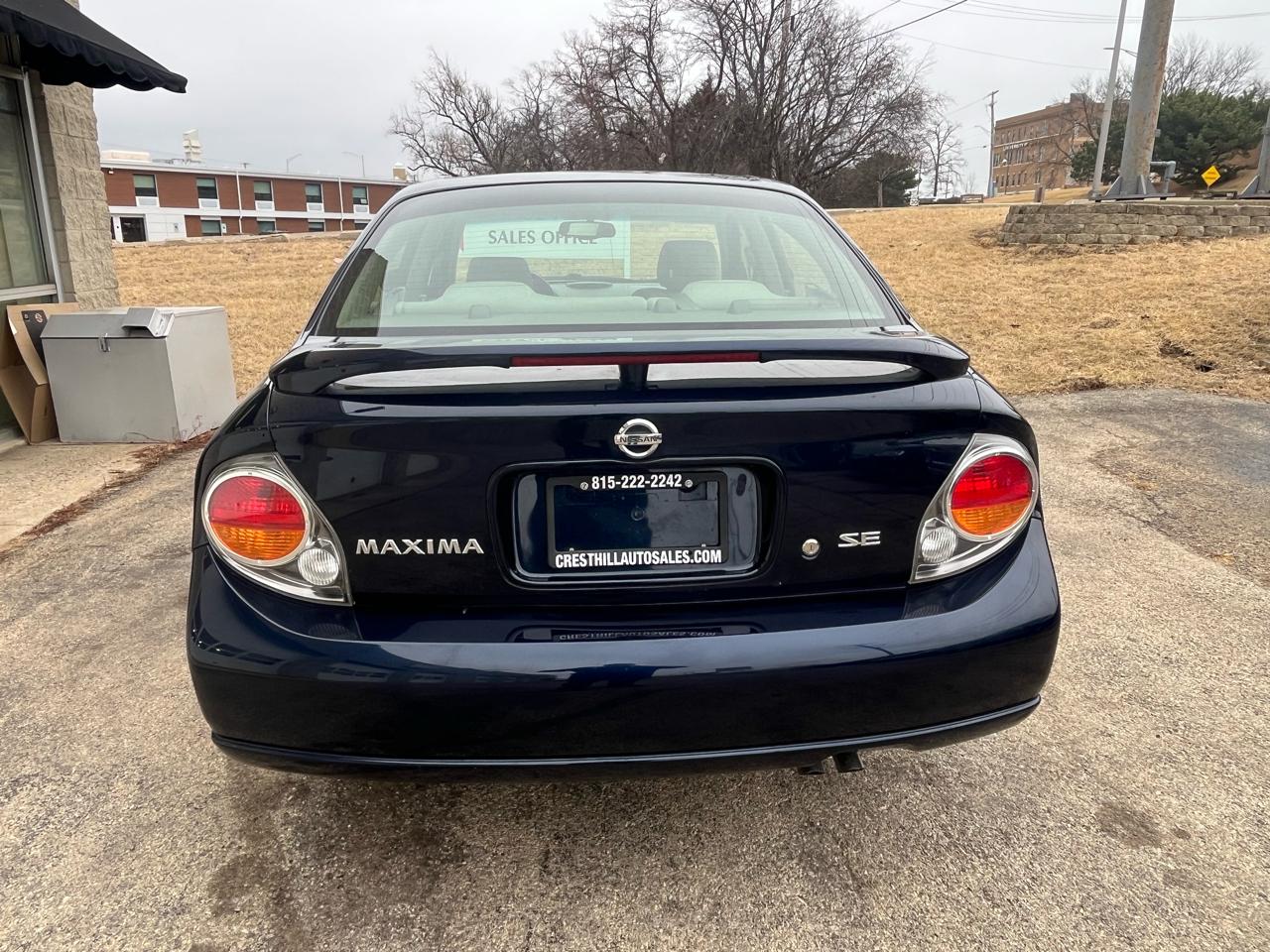 Nissan Maxima GLE 2003