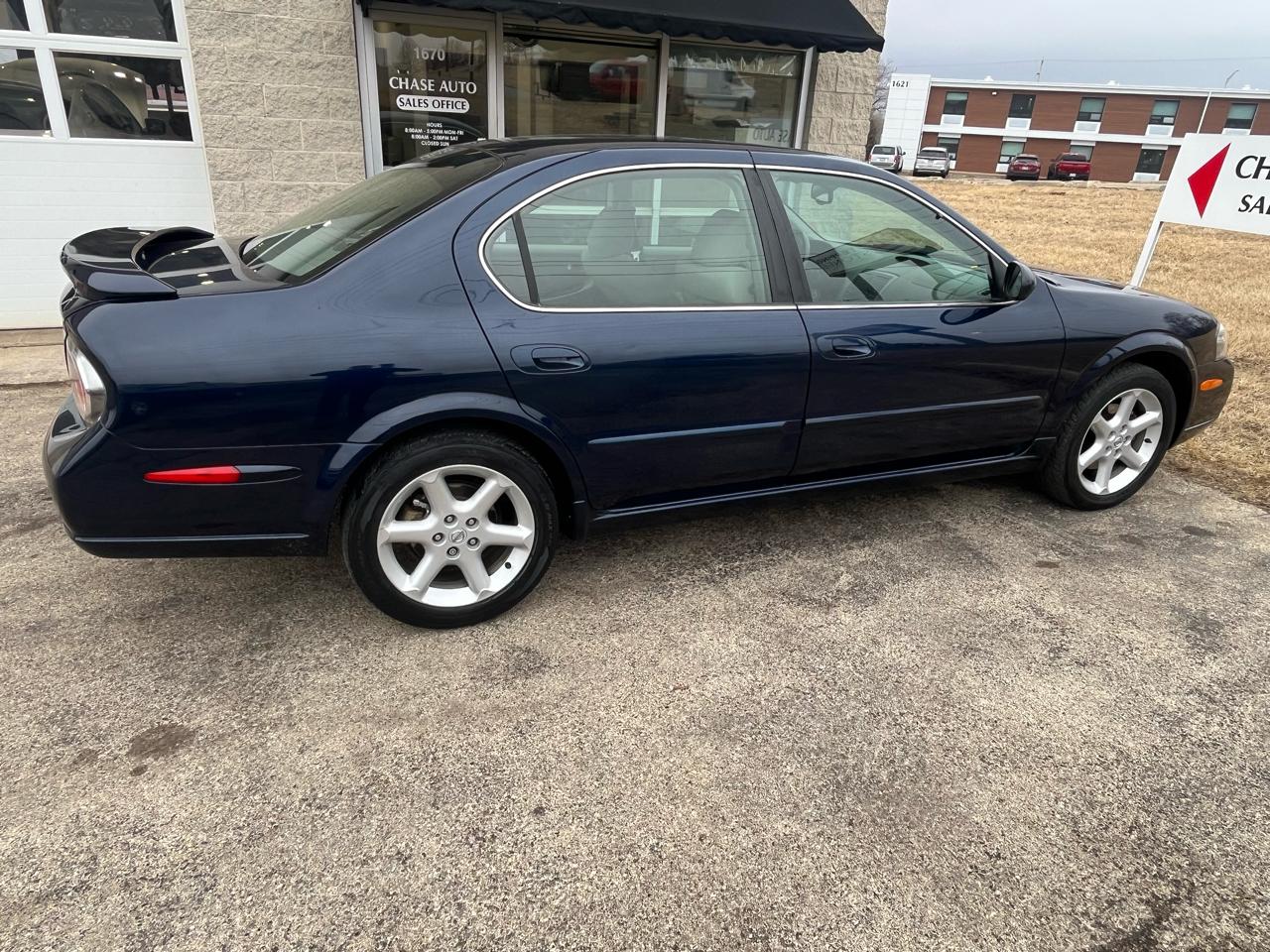 Nissan Maxima GLE 2003