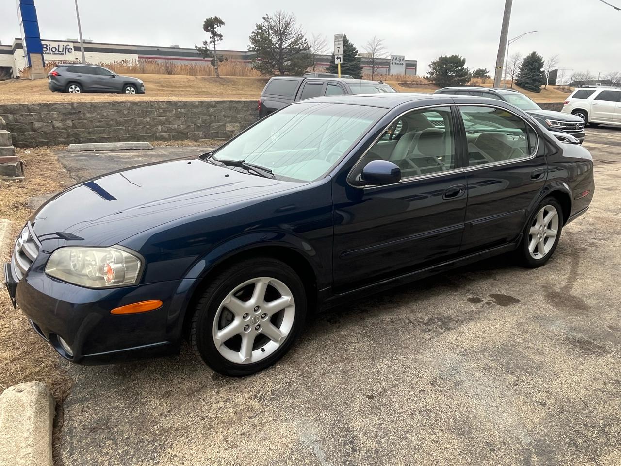 Nissan Maxima GLE 2003