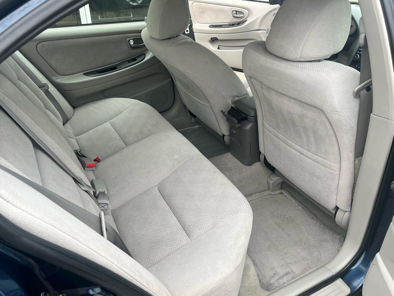 Nissan Maxima GLE 2003