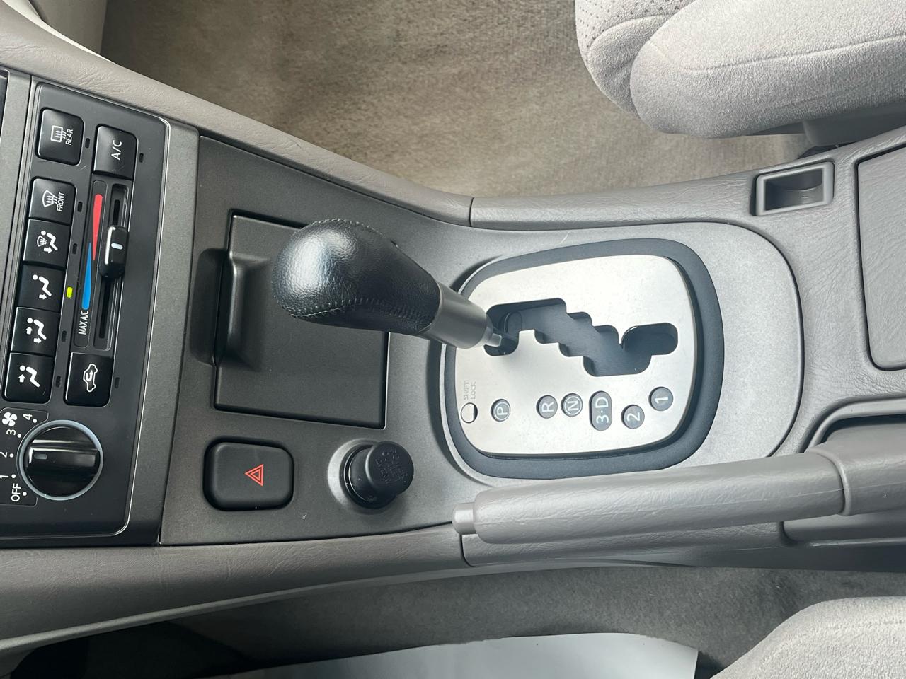 Nissan Maxima GLE 2003