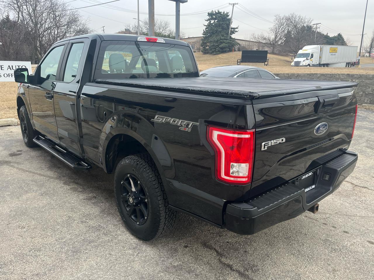 Ford F-150 Lariat SuperCab 8-ft. 4WD 2016