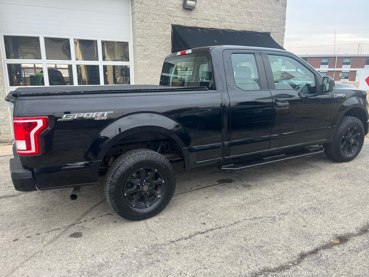 Ford F-150 Lariat SuperCab 8-ft. 4WD 2016