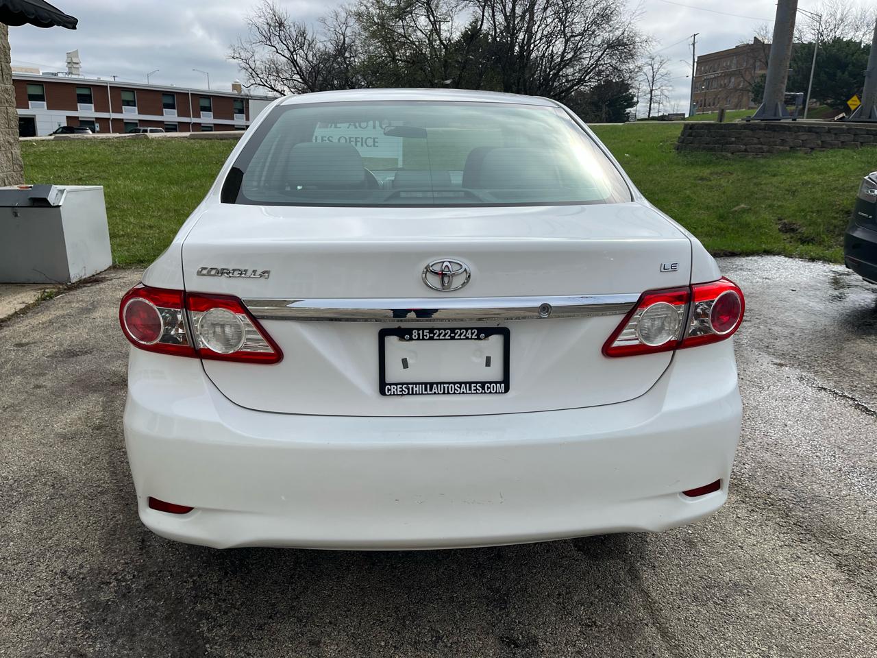 Toyota Corolla LE 4D Sedan 2013