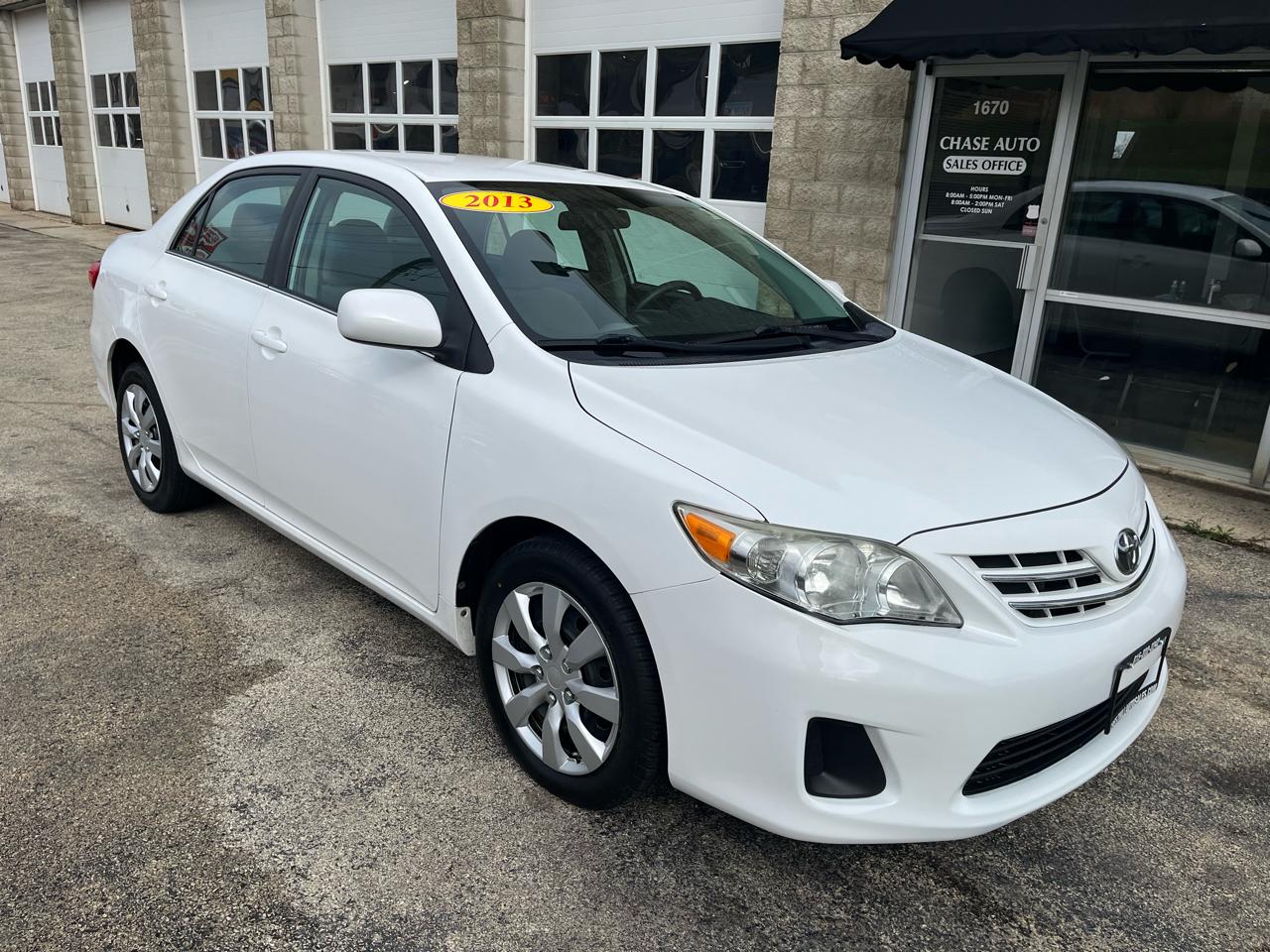 Toyota Corolla LE 4D Sedan 2013