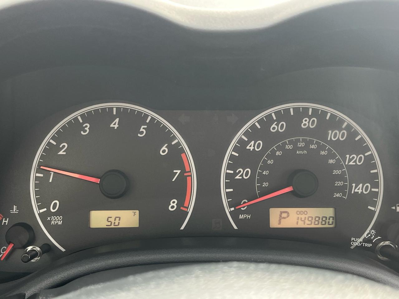 Toyota Corolla LE 4D Sedan 2013