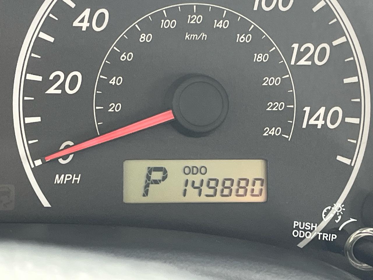 Toyota Corolla LE 4D Sedan 2013