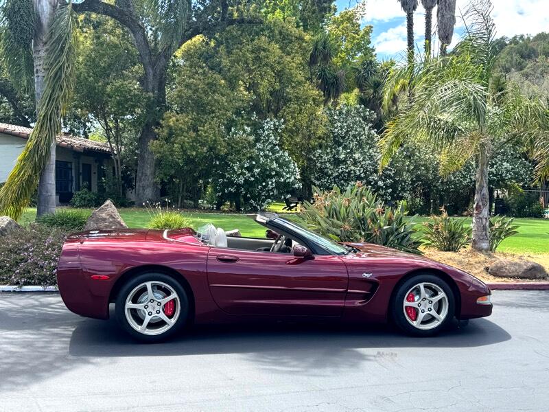 2003 Chevrolet Corvette Base photo 2