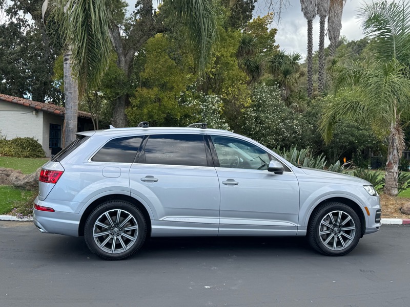2017 Audi Q7 3.0T Premium Plus photo 4