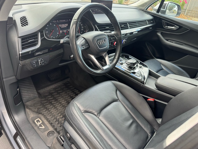 2017 Audi Q7 3.0T Premium Plus photo 11