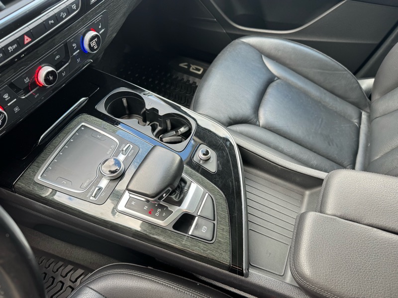 2017 Audi Q7 3.0T Premium Plus photo 15