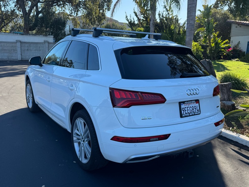 2019 Audi Q5 Premium Plus 45 TFSI photo 2
