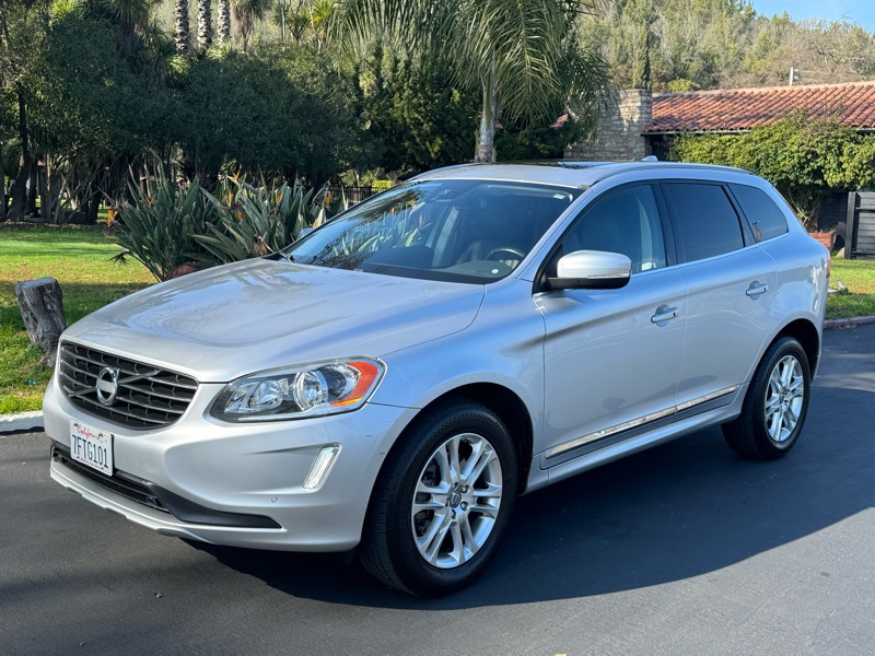 2015 Volvo XC60 T5 DRIVE-E PLATINUM