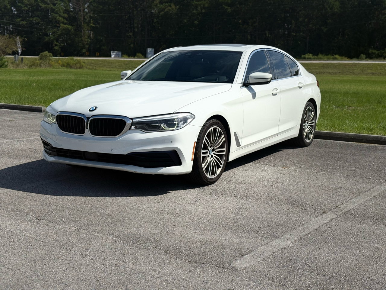 2019 BMW 5-Series 540i
