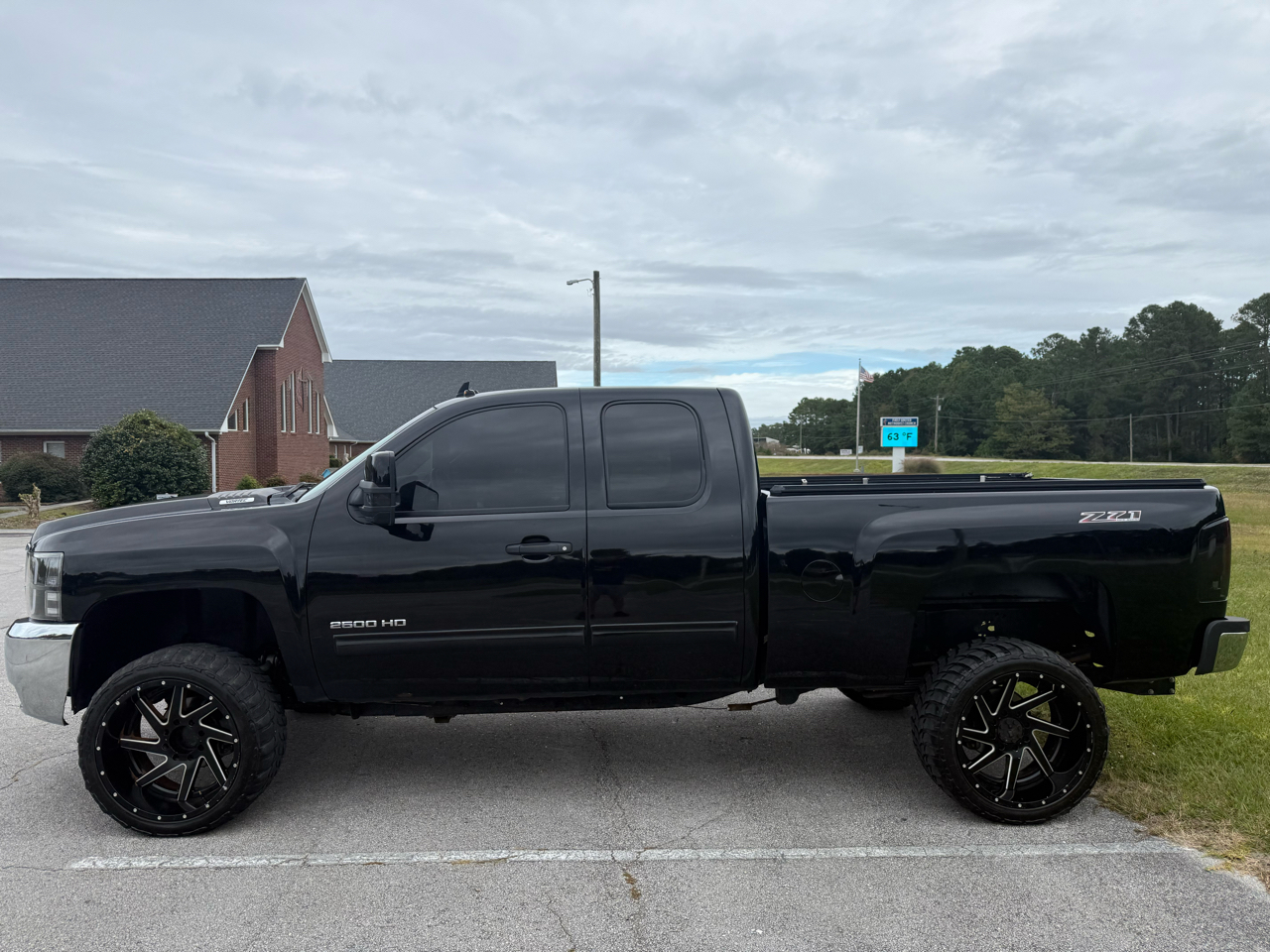 Chevrolet Silverado 2500HD LT1 Ext. Cab Long Box 4WD 2009