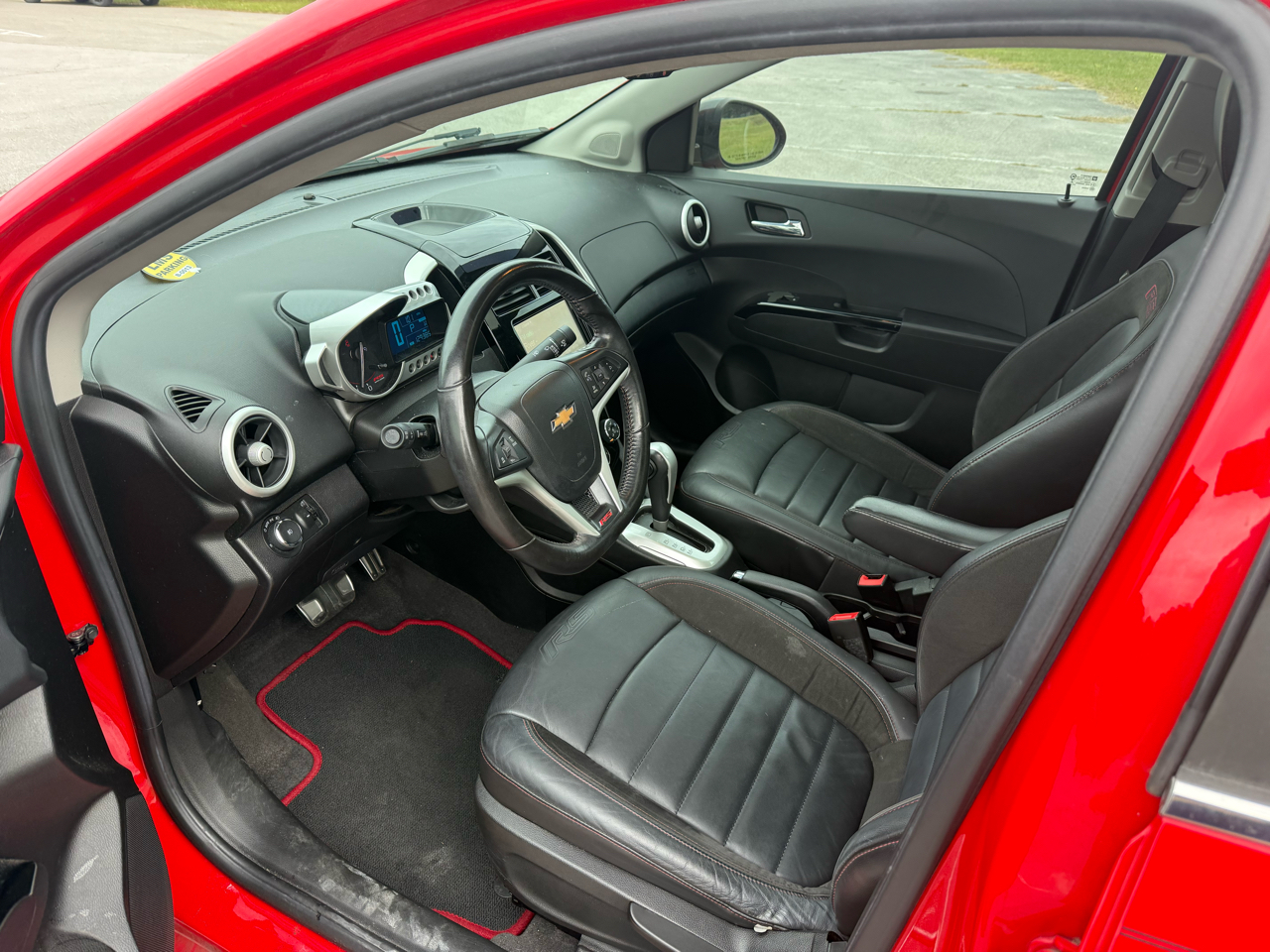 Chevrolet Sonic RS Auto Sedan 2015