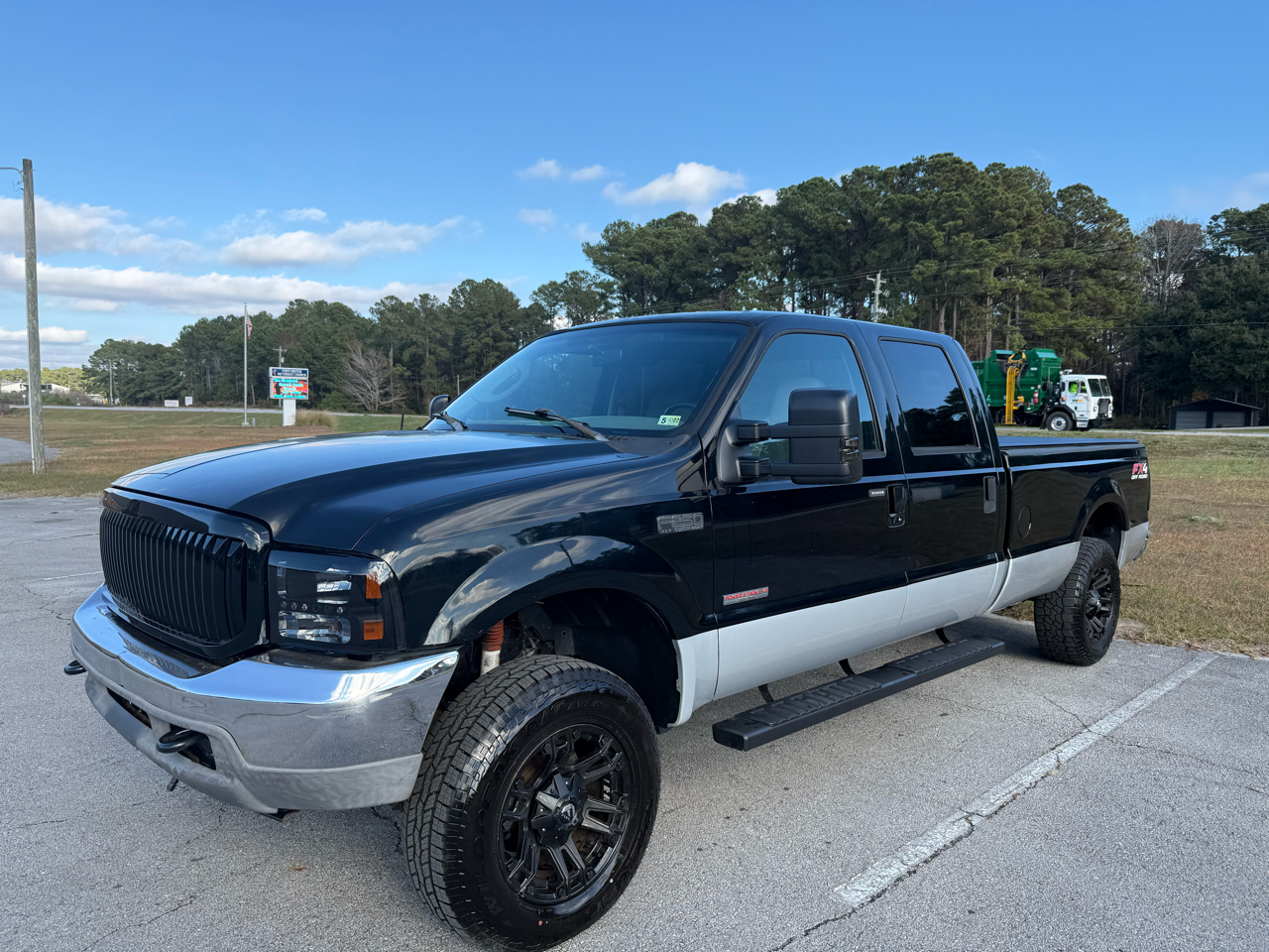 2004 Ford F-250 SD XL Crew Cab 4WD