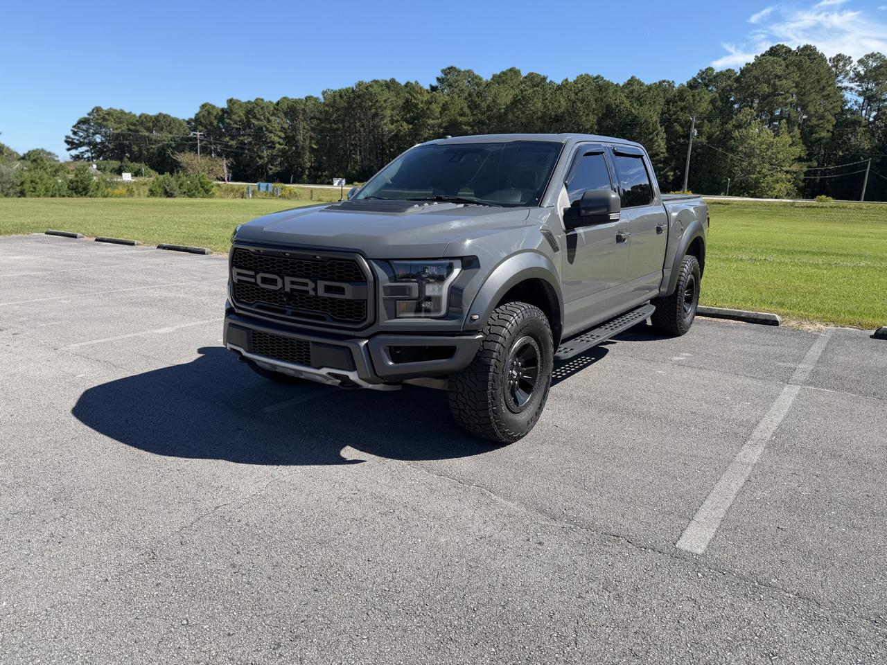 2018 Ford F-150 Raptor SuperCrew 4WD