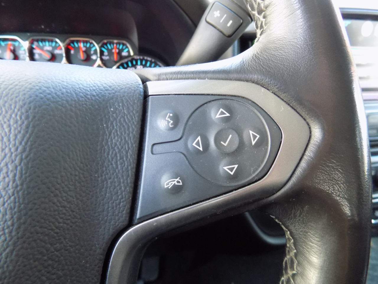 Chevrolet Silverado 1500 LT Crew Cab 4WD 2018