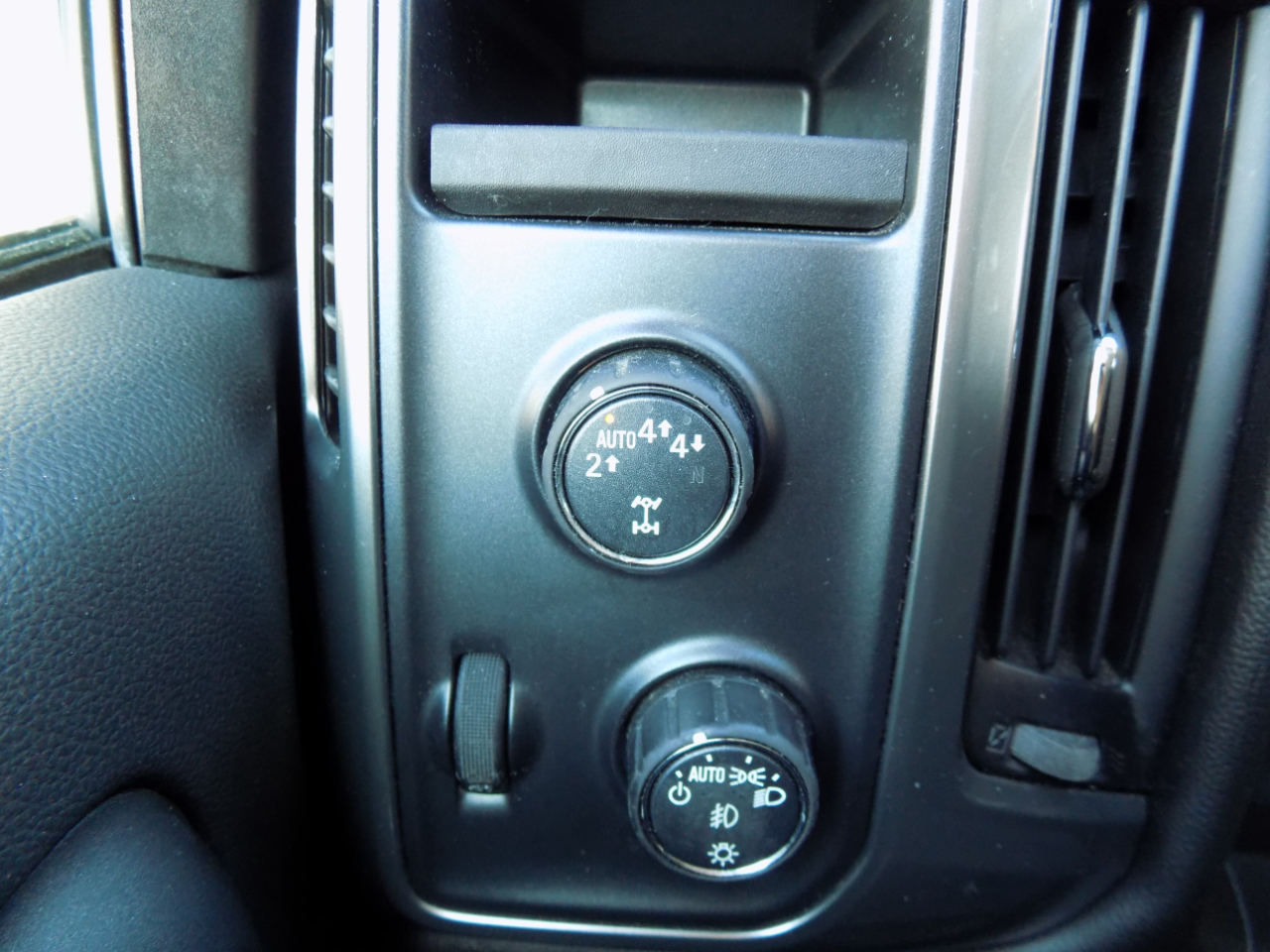 Chevrolet Silverado 1500 LT Crew Cab 4WD 2018