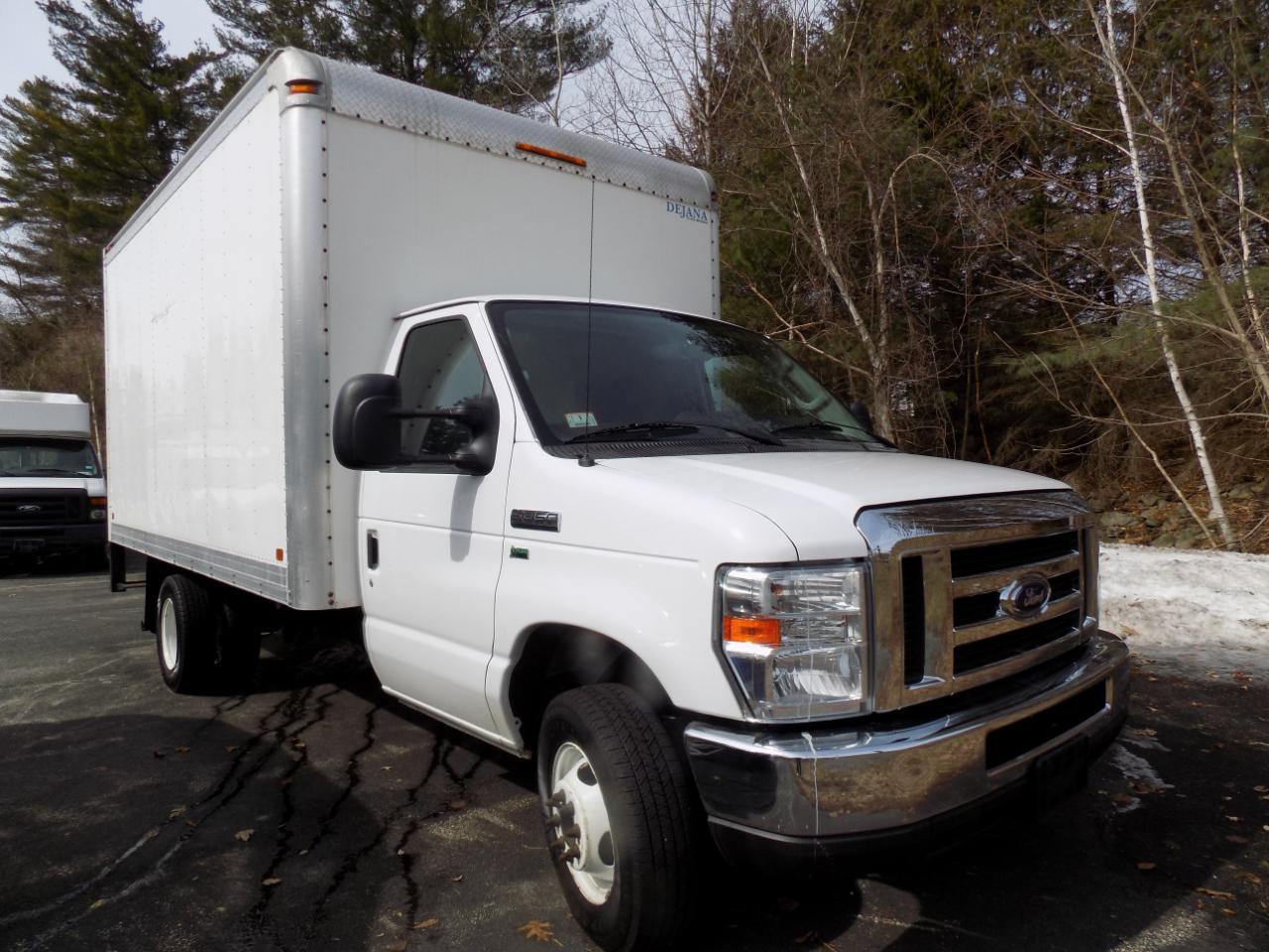 Ford Econoline E350 2019