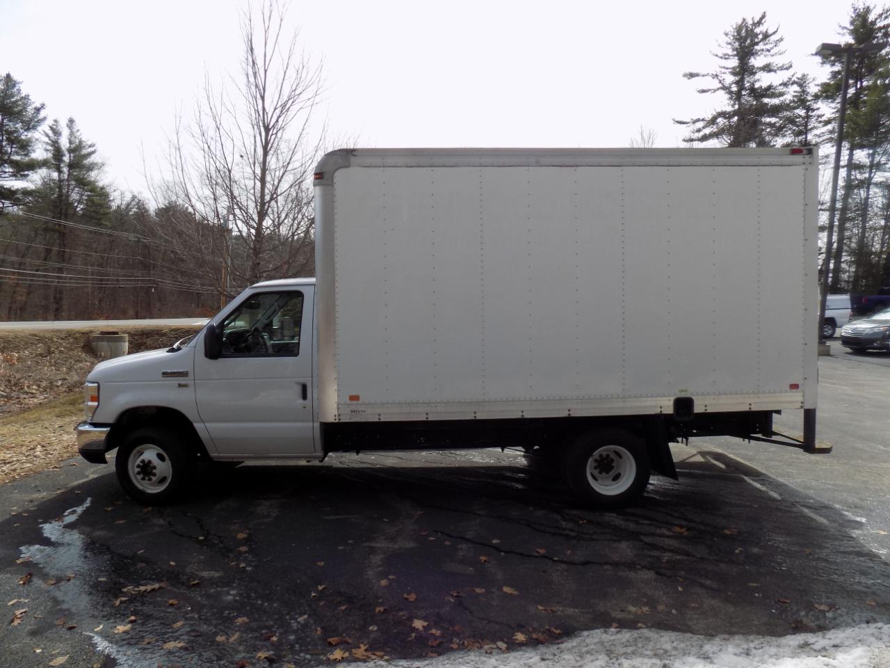 Ford Econoline E350 2019