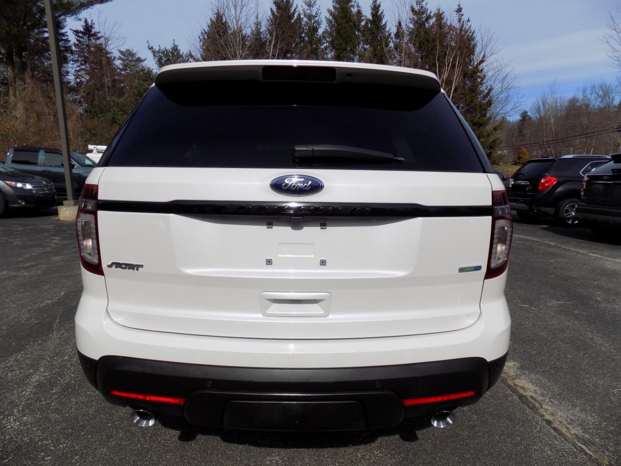 Ford Explorer Sport 4WD 2015