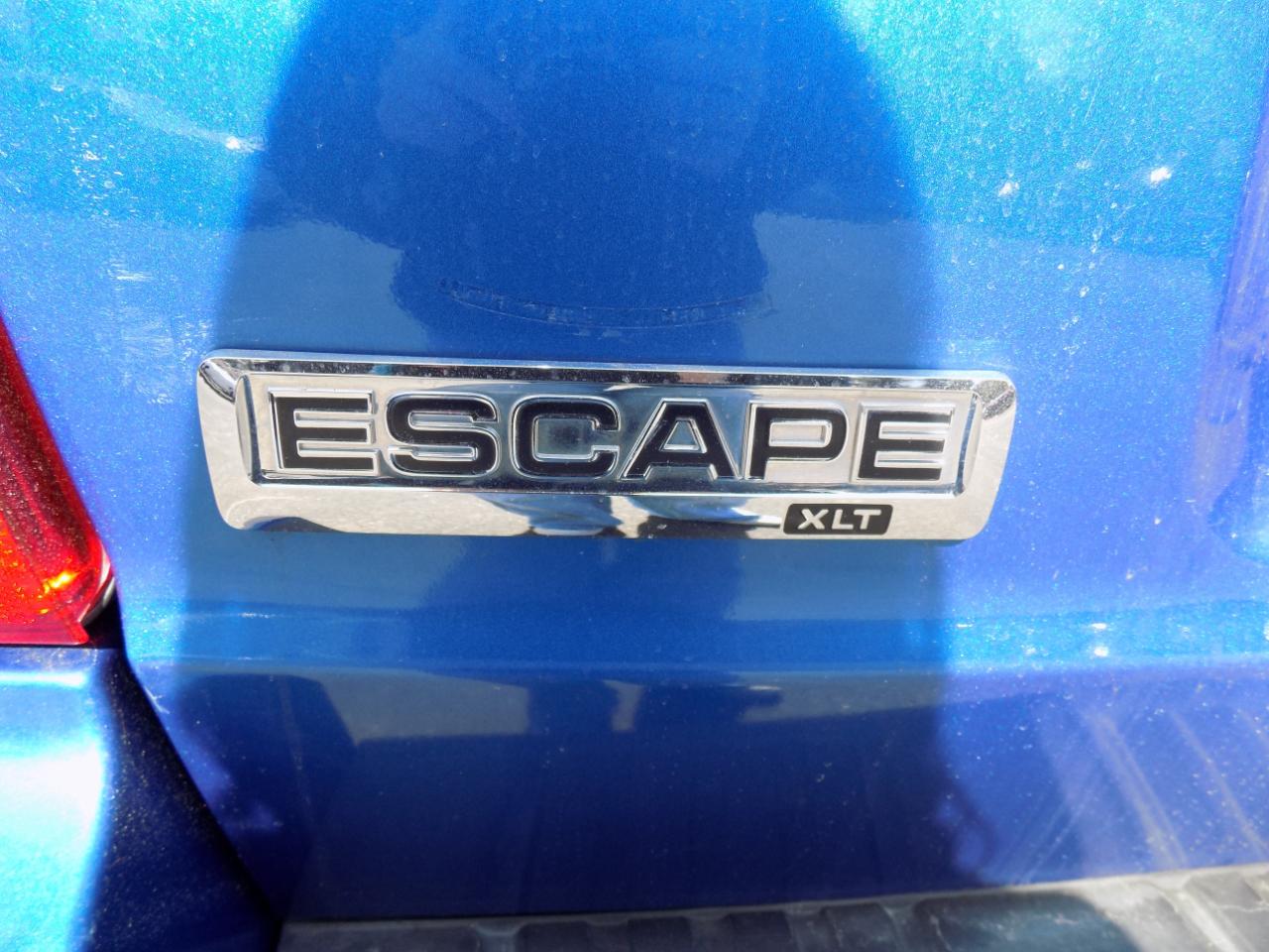 Ford Escape XLT 4WD 2012