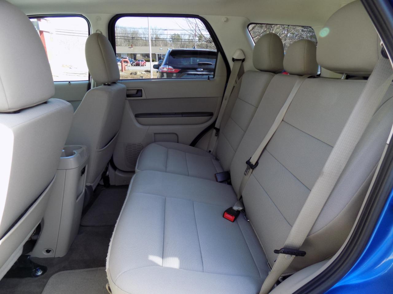 Ford Escape XLT 4WD 2012