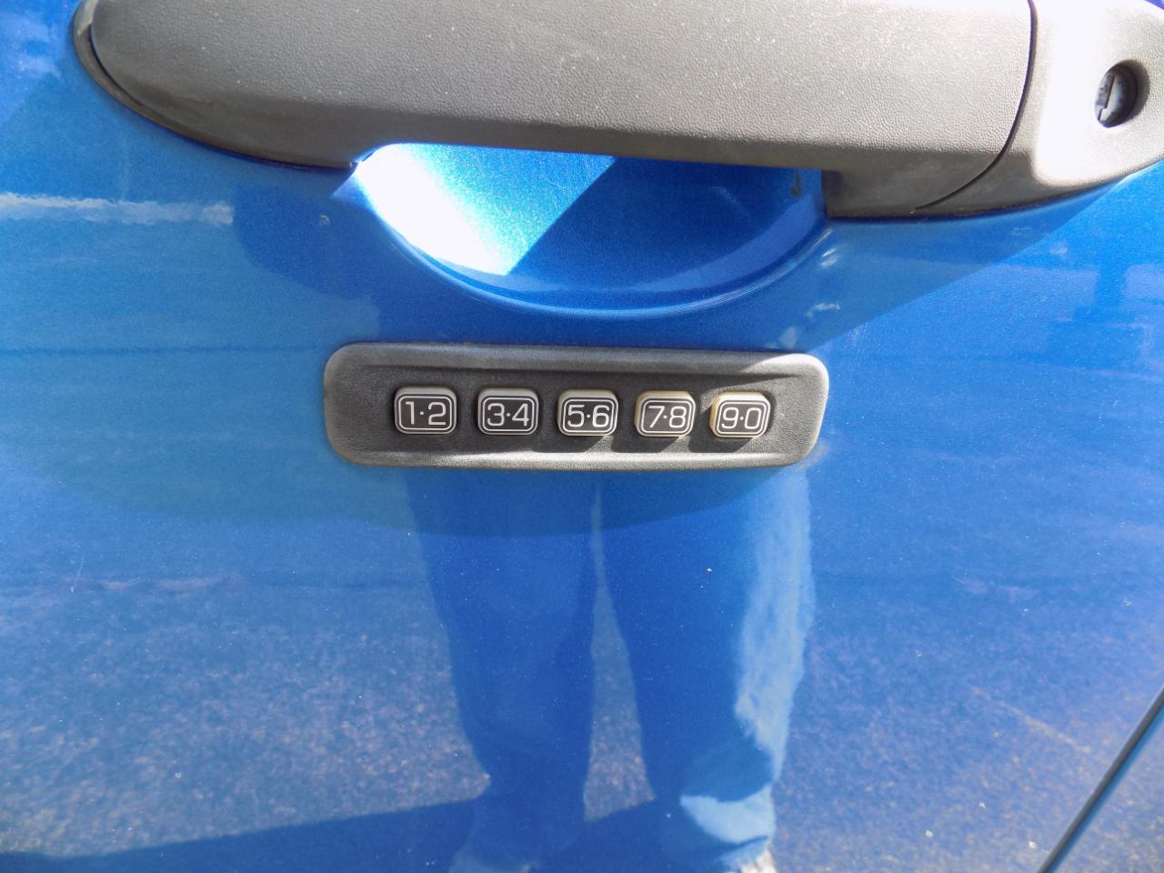 Ford Escape XLT 4WD 2012