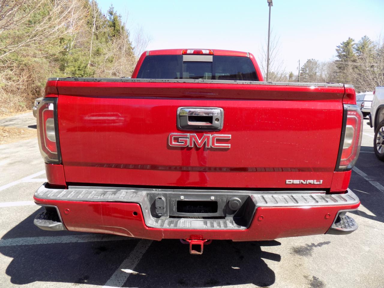 GMC Sierra 1500 Denali Crew Cab Long Box 4WD 2018