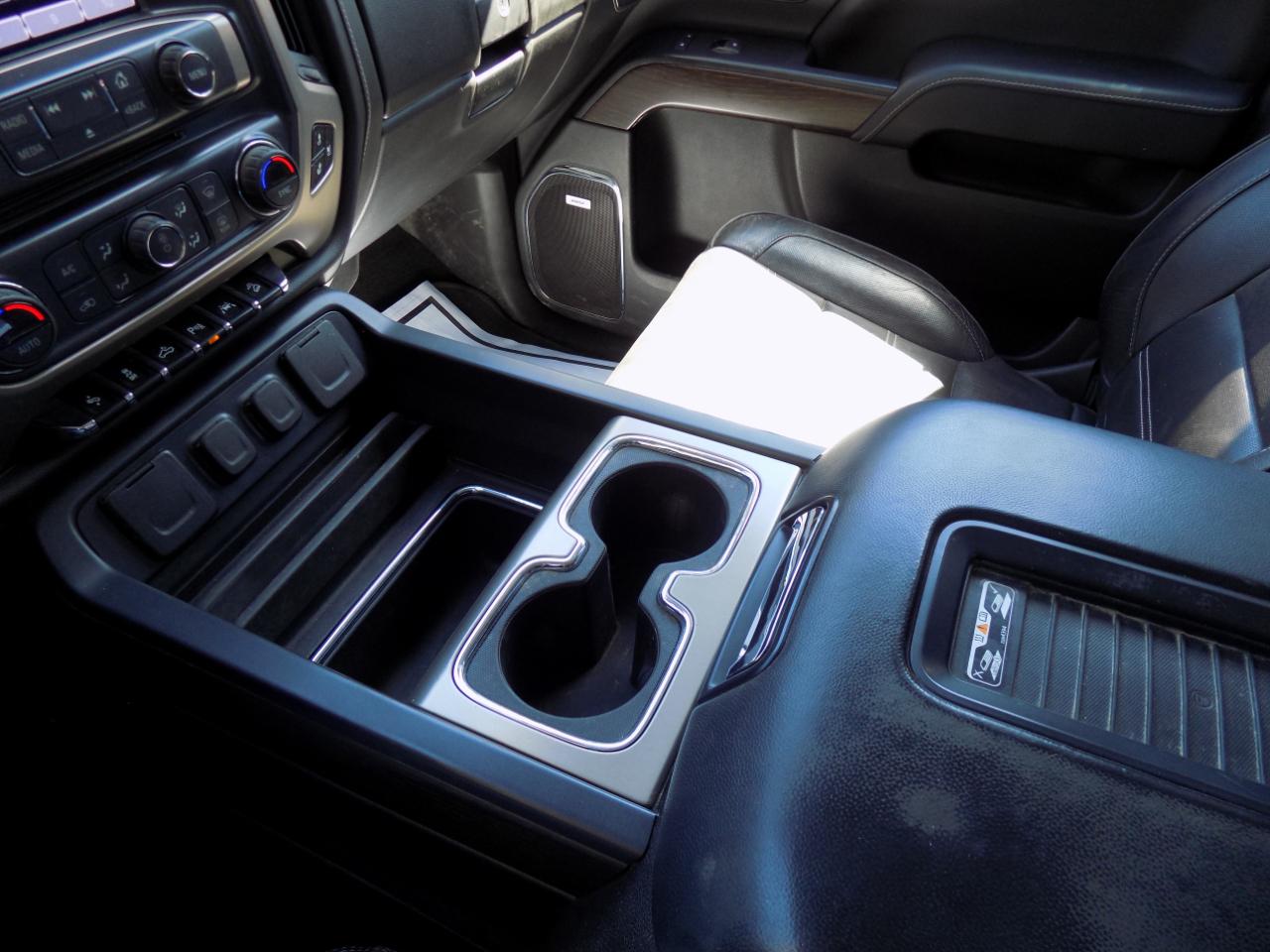 GMC Sierra 1500 Denali Crew Cab Long Box 4WD 2018