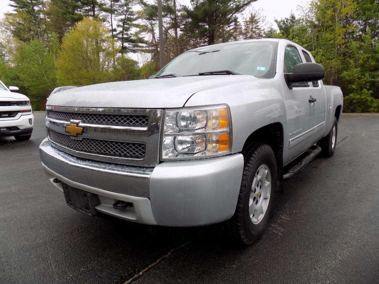 Chevrolet Silverado 1500 LT Ext. Cab Long Box 4WD 2012